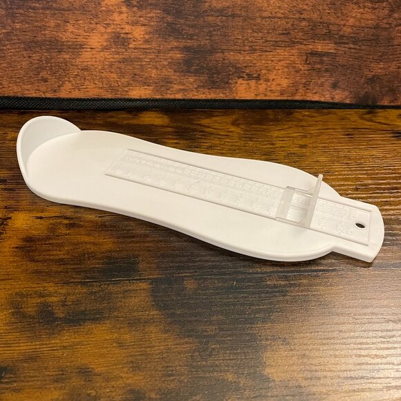 Baby Toddler Foot Measure for Shoe Sizing in White Colour (SKU: 13IN) - Picture 2 of 8